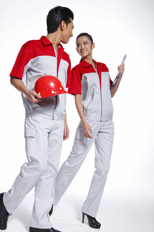 工作服定做中有哪些不能忽視的細節呢?夏季工服定制用什么面料?